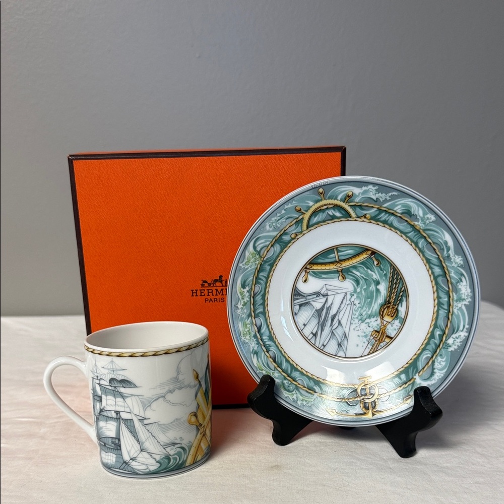 Hermès Patchwork Tasse Flamme Teacup + Soucoupe Bourrasque Saucer EUC w/ Box